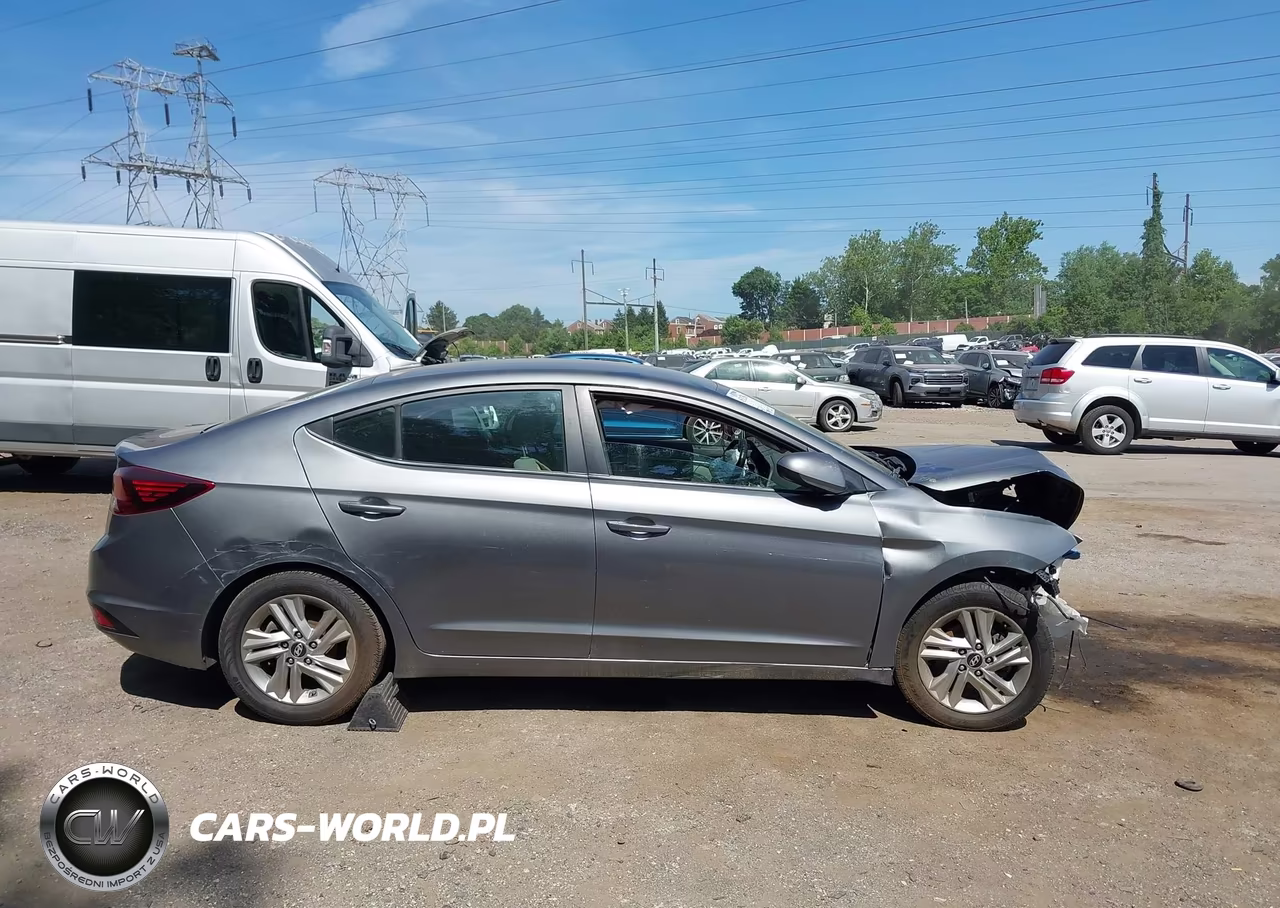 2019 Hyundai Elantra Sel VIN:5NPD84LF8KH403702 - 12