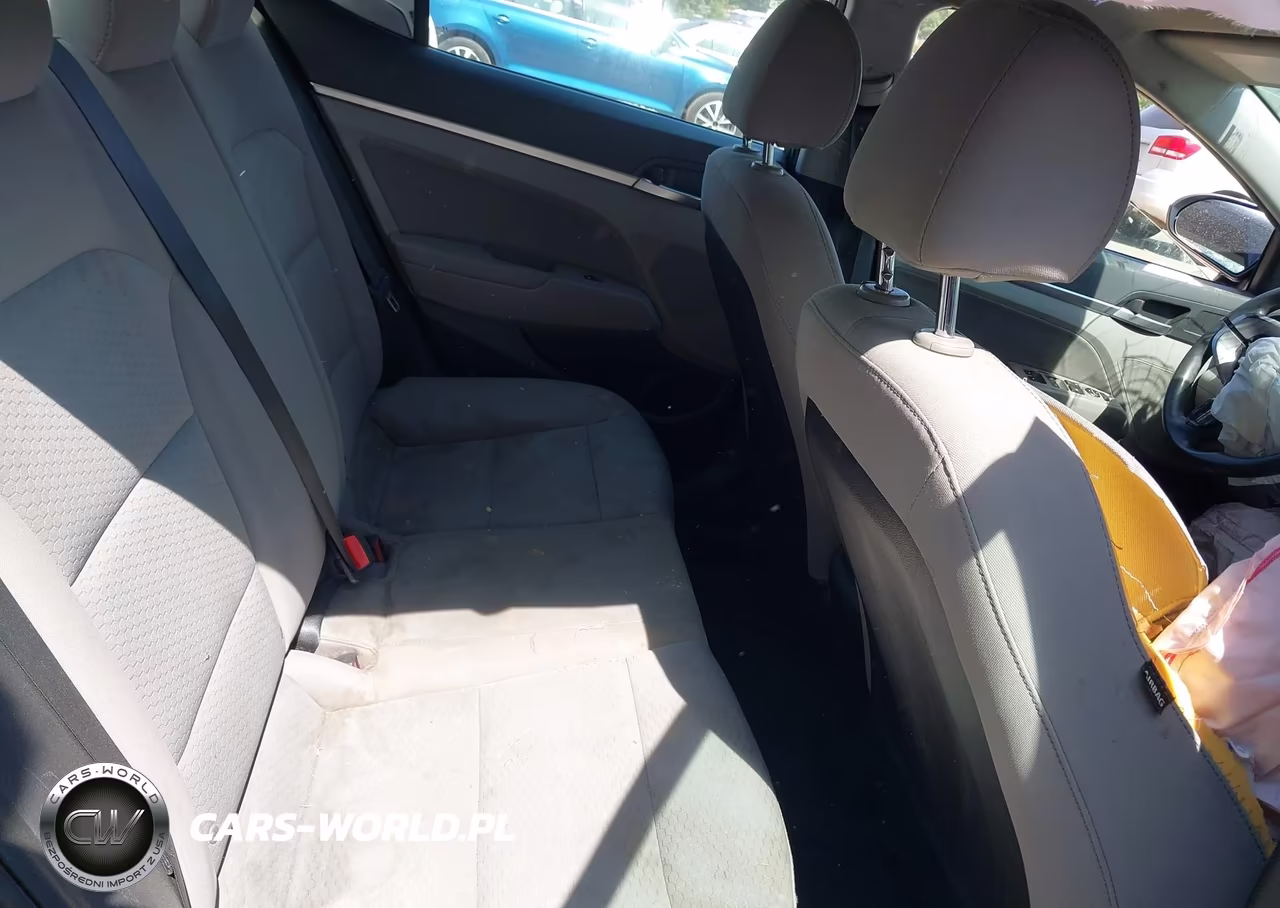 2019 Hyundai Elantra Sel VIN:5NPD84LF8KH403702 - 8