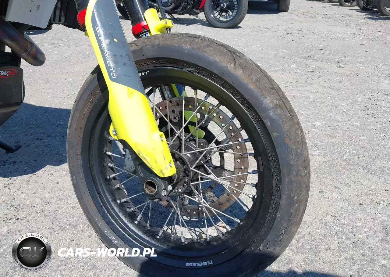 2022 Husqvarna Supermoto 701 VIN:VBKUSV404NM739910 - 17