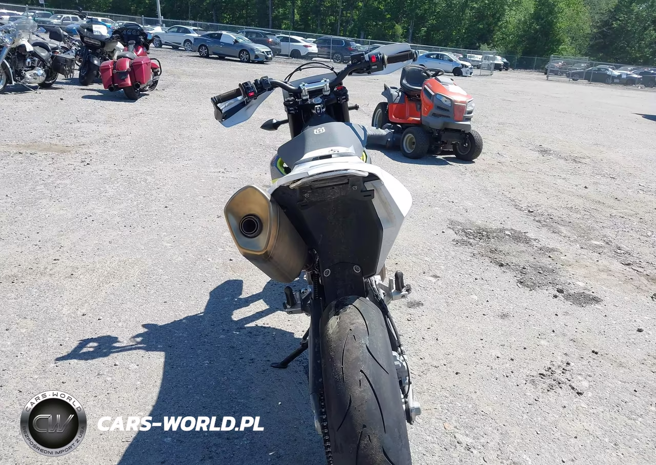 2022 Husqvarna Supermoto 701 VIN:VBKUSV404NM739910 - 6