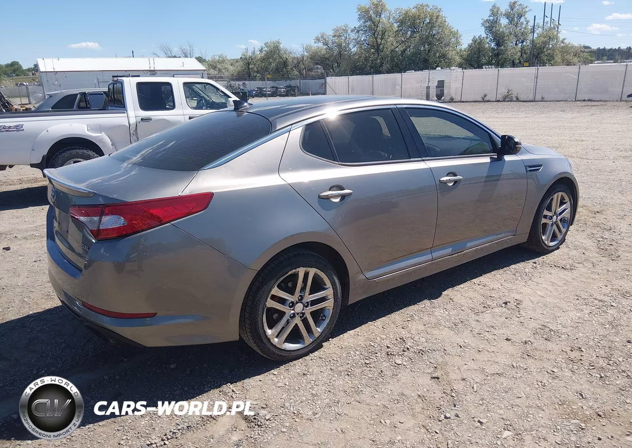 2013 Kia Optima Sx VIN:5XXGR4A6XDG104787 - 4