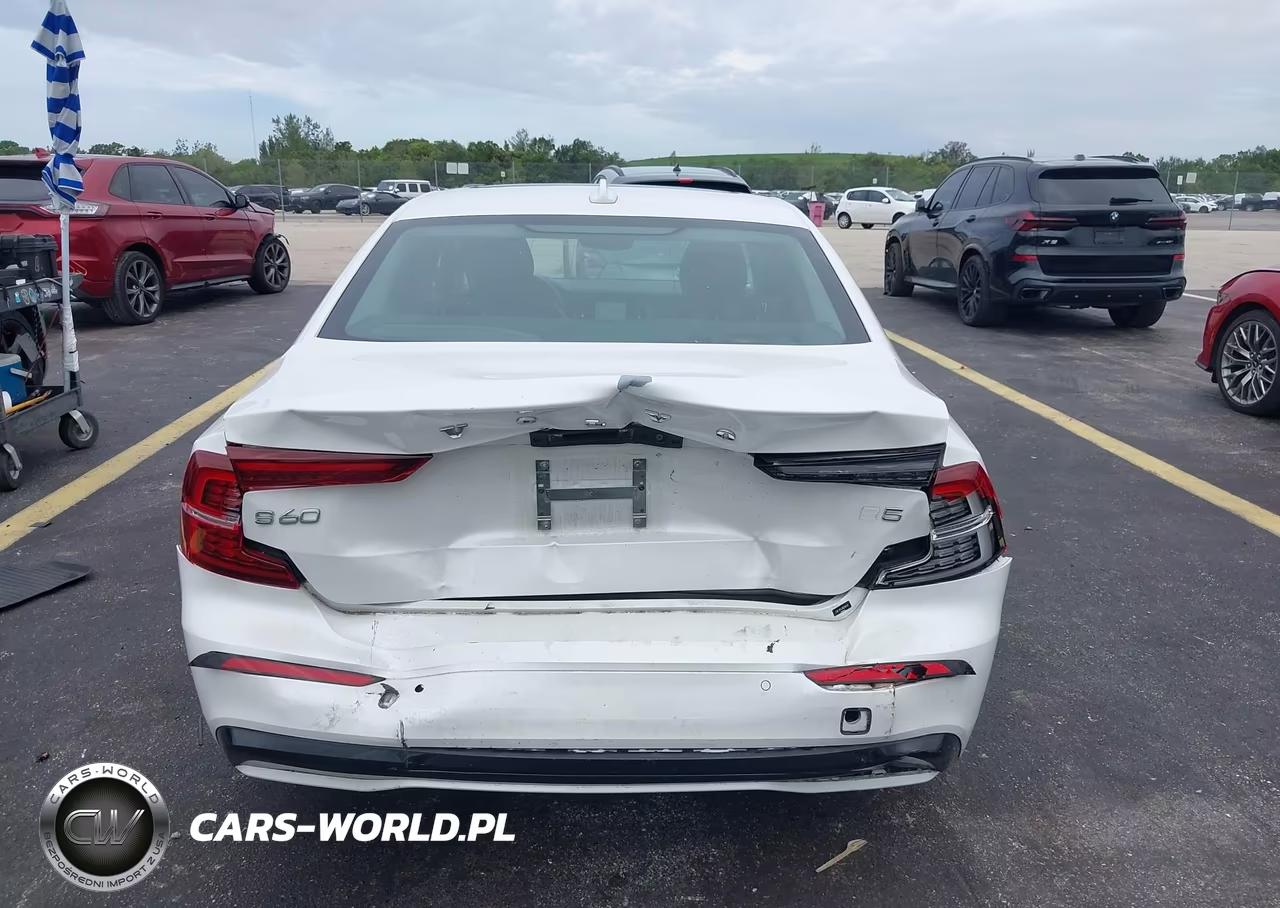 2024 Volvo S60 B5 Plus Dark Theme VIN:7JRL12FLXRG284511 - 17