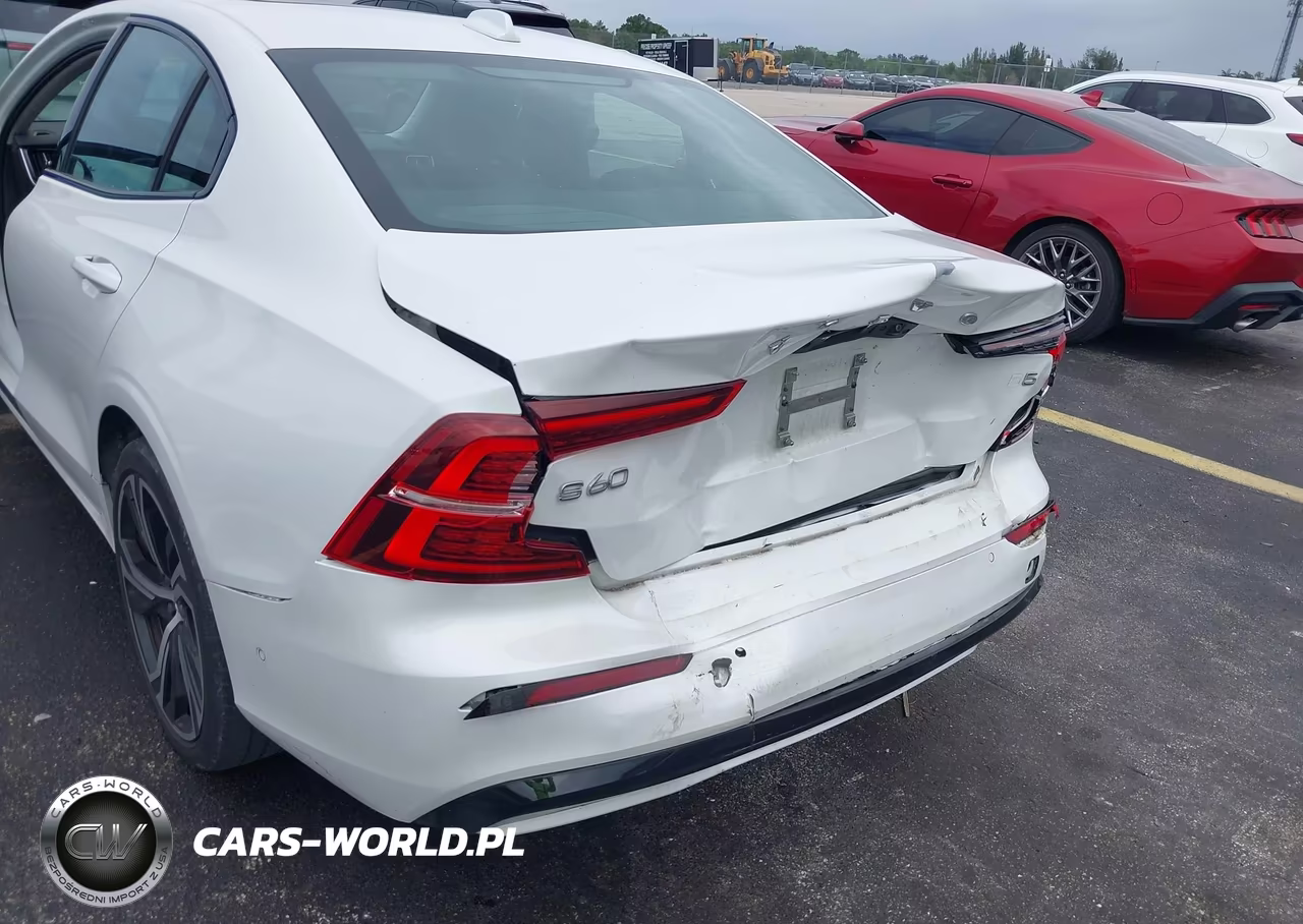 2024 Volvo S60 B5 Plus Dark Theme VIN:7JRL12FLXRG284511 - 6