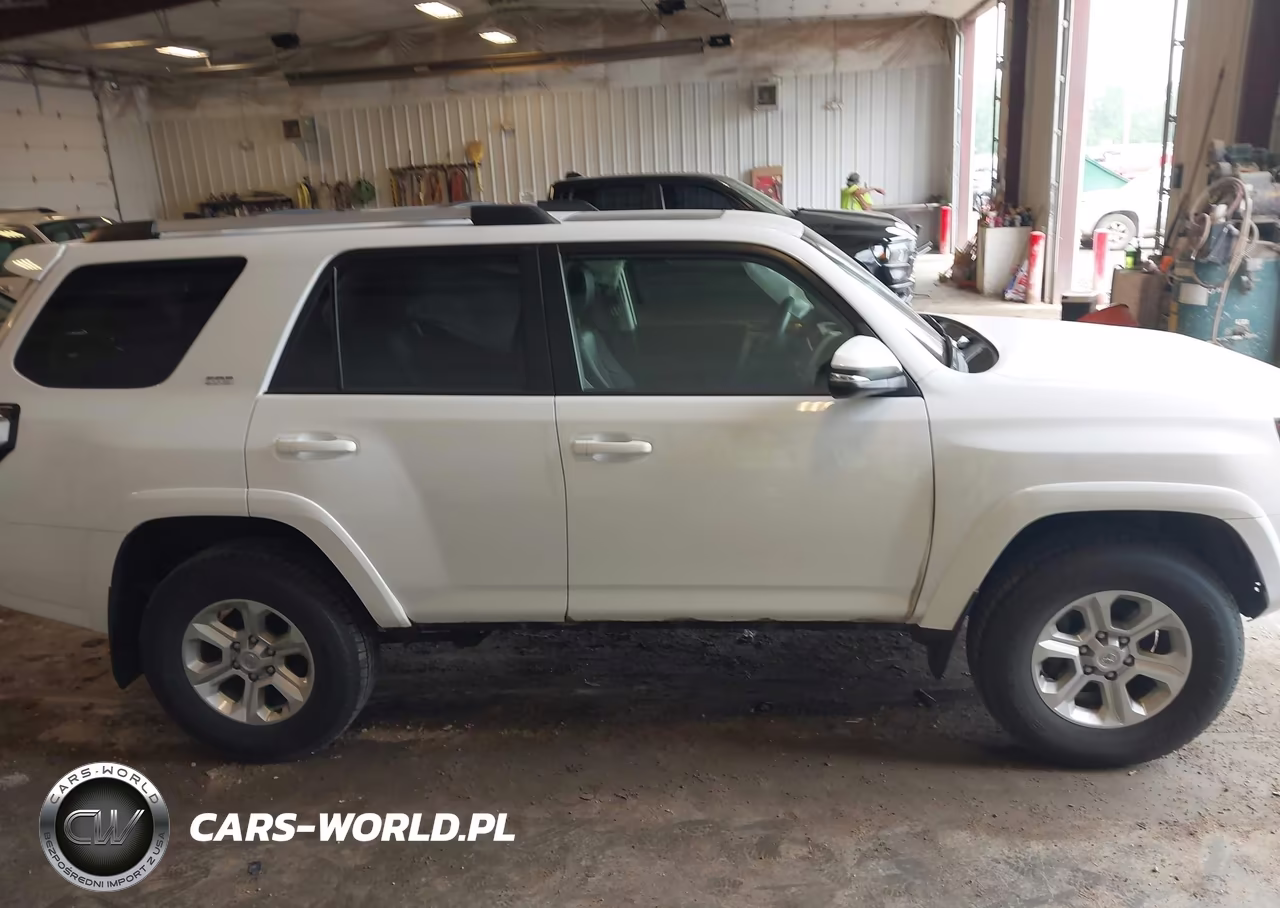 2024 Toyota 4Runner Sr5 Premium VIN:JTENU5JR0R6269061 - 13