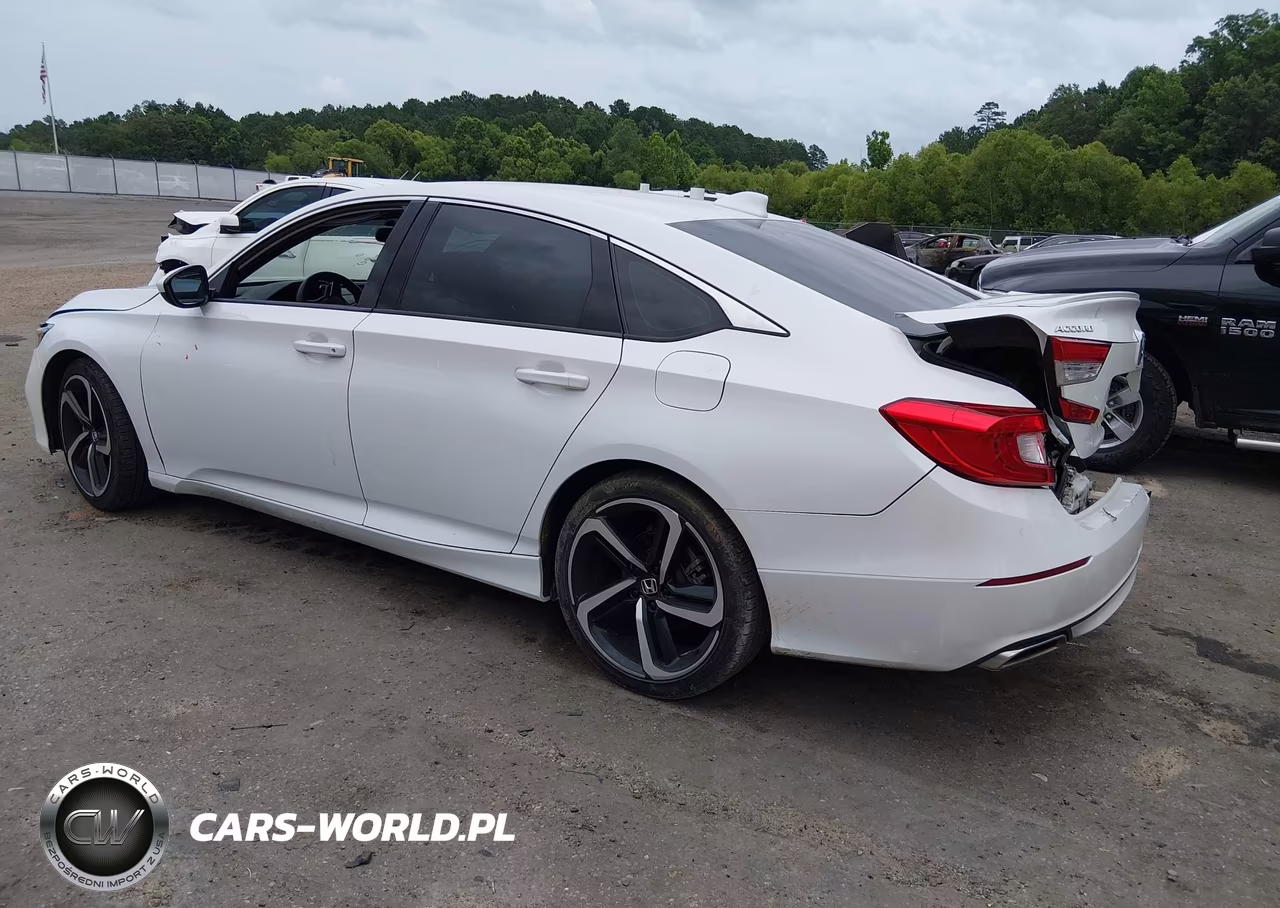 2018 Honda Accord Sport VIN:1HGCV1F30JA145378 - 3