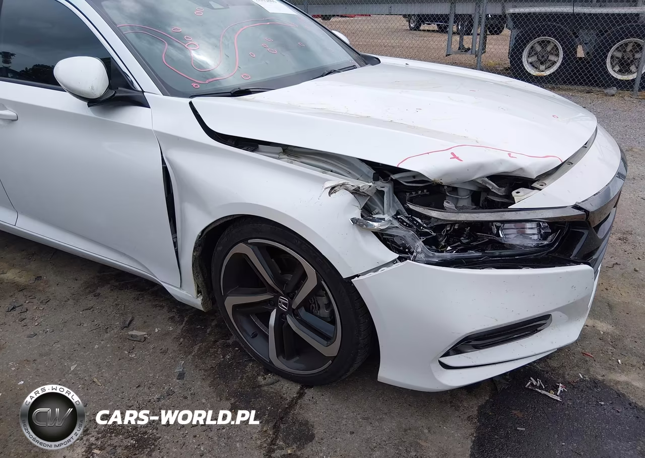 2018 Honda Accord Sport VIN:1HGCV1F30JA145378 - 6