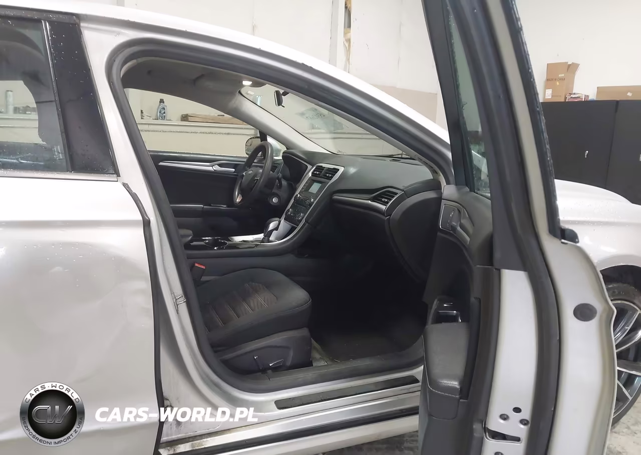 2016 Ford Fusion Se VIN:3FA6P0H72GR116792 - 5