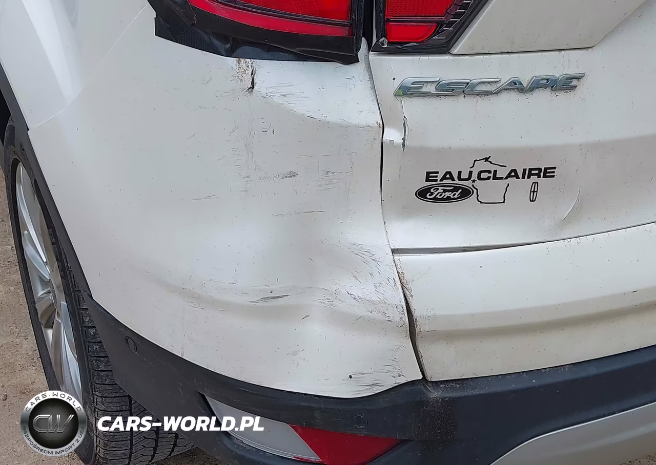 2018 Ford Escape Titanium VIN:1FMCU9J92JUD34863 - 17