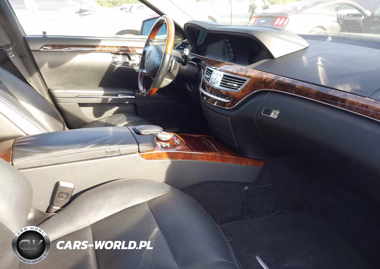2013 Mercedes-Benz S 550 VIN:WDDNG7DB1DA503449 - 5
