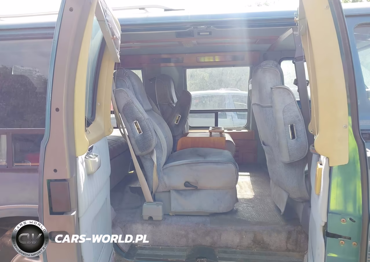 1994 Dodge Ram Van B250 VIN:2B6HB21X1RK104775 - 8