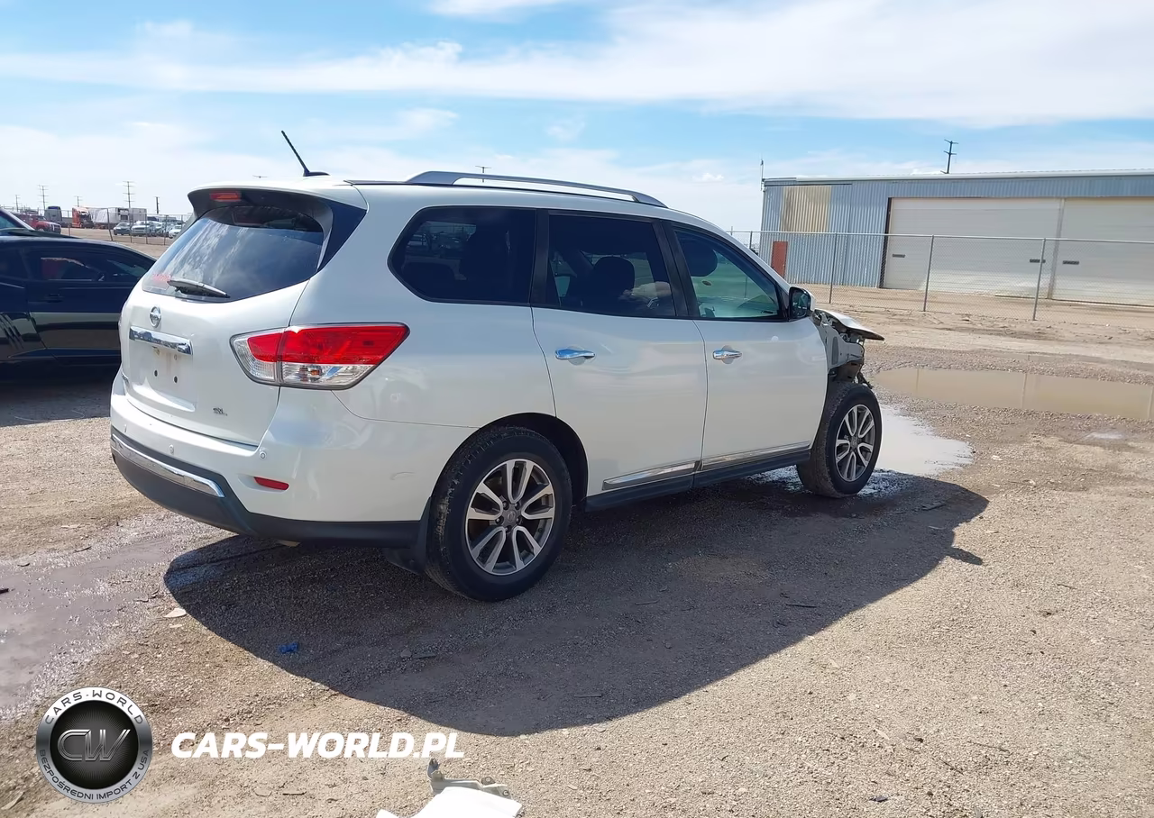 2016 Nissan Pathfinder Sl VIN:5N1AR2MN3GC619739 - 4