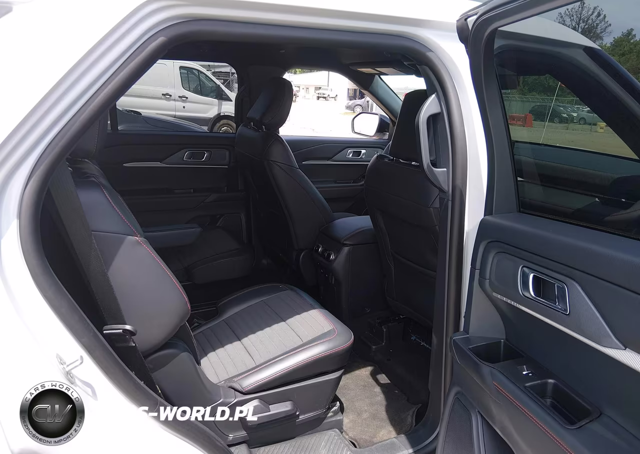 2026 Ford Explorer St-Line VIN:1FMUK8KH8TGA56109 - 8