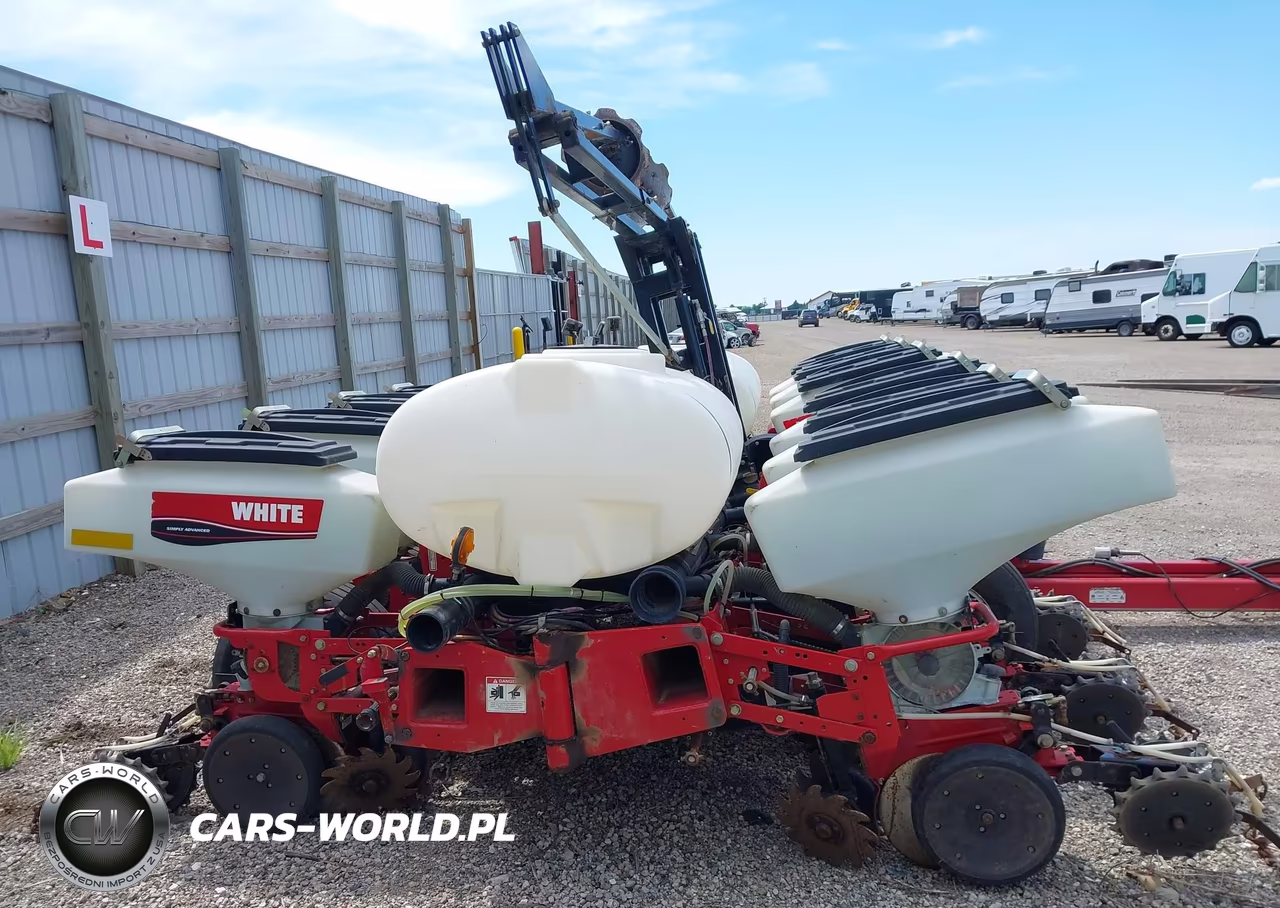 2004 Agco 8222 VIN:HP22200233 - 12