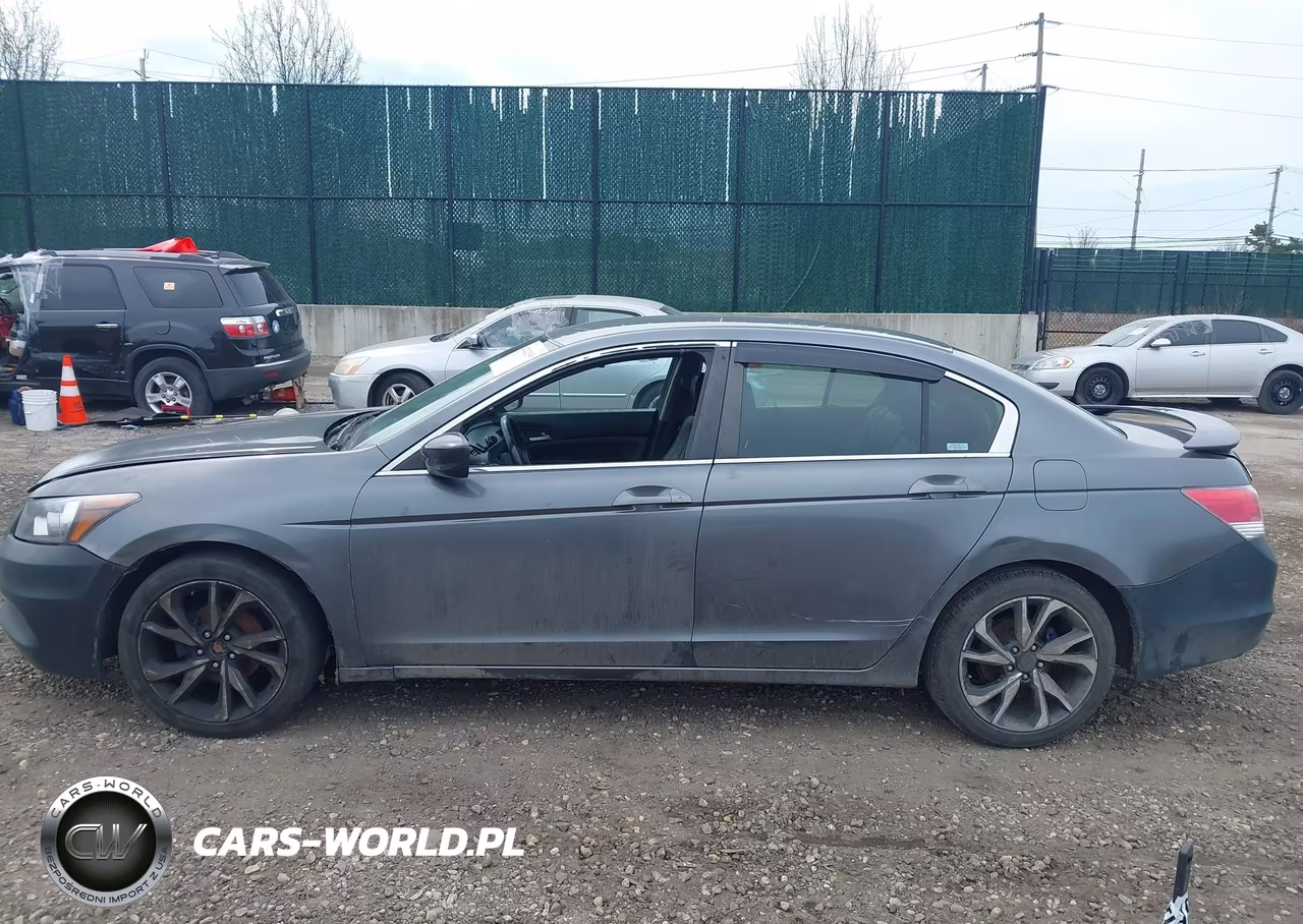 HONDA ACCORD VIN:1HGCP2F68CA022330 - 14