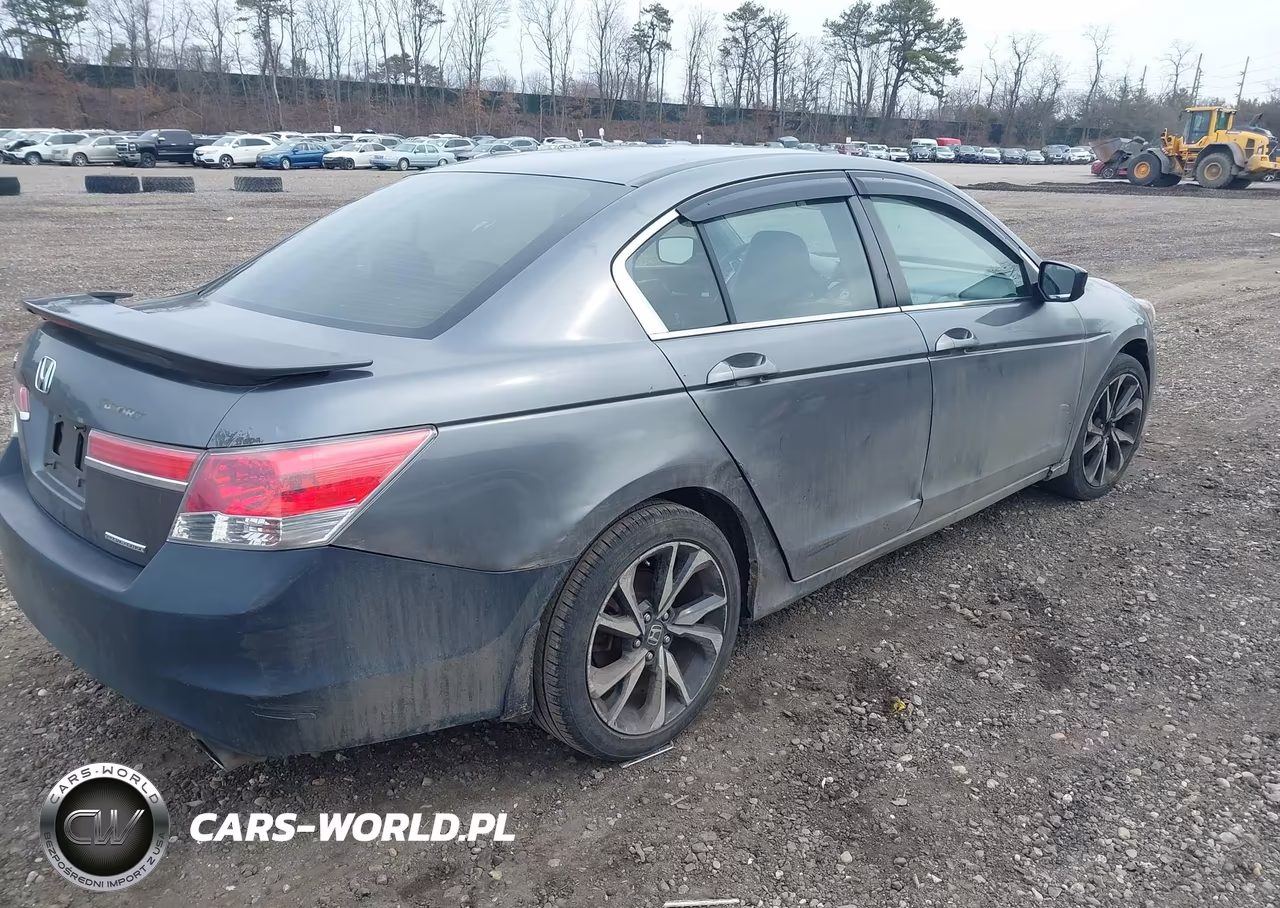 HONDA ACCORD VIN:1HGCP2F68CA022330 - 4