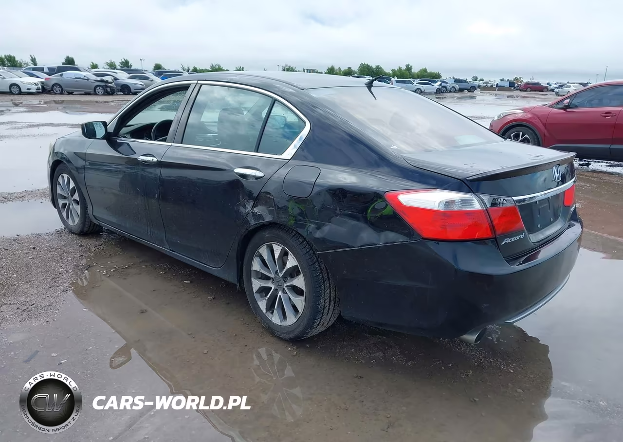 2015 Honda Accord Sport VIN:1HGCR2F52FA138354 - 3