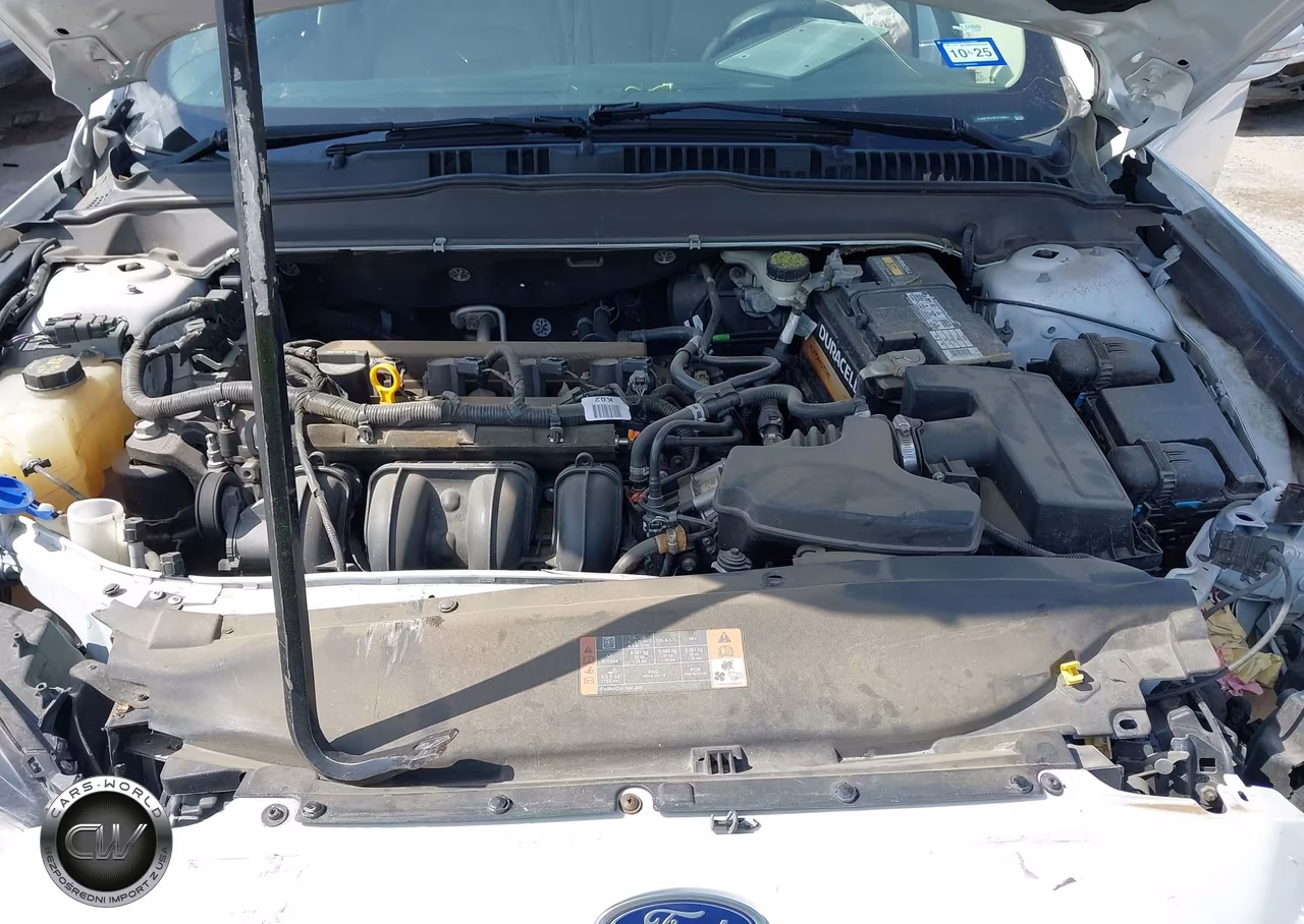 2015 Ford Fusion Se VIN:1FA6P0H78F5128527 - 9
