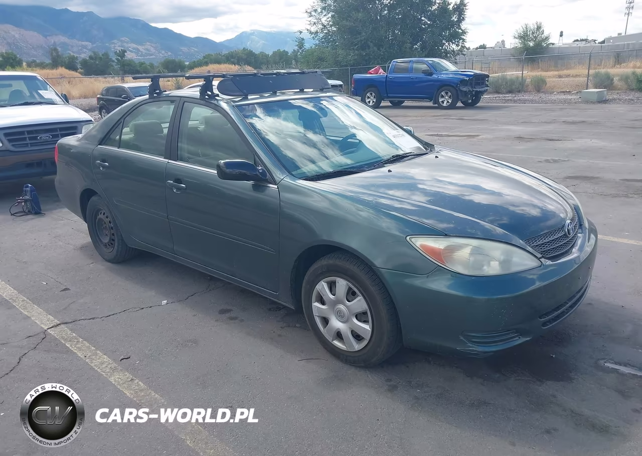 2004 Toyota Camry Le