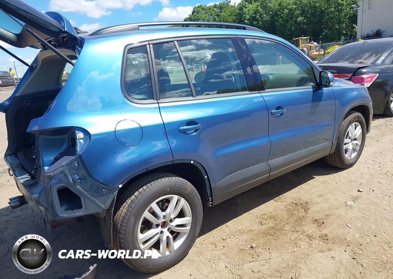 2017 Volkswagen Tiguan 2.0T-2.0T S VIN:WVGBV7AX2HK004254 - 4