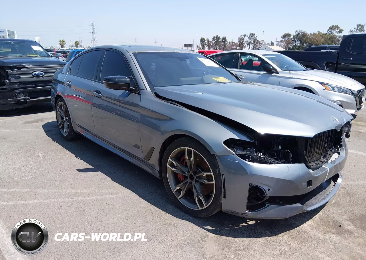 2023 BMW M550 I xDrive – zdjęcie 1 z 18