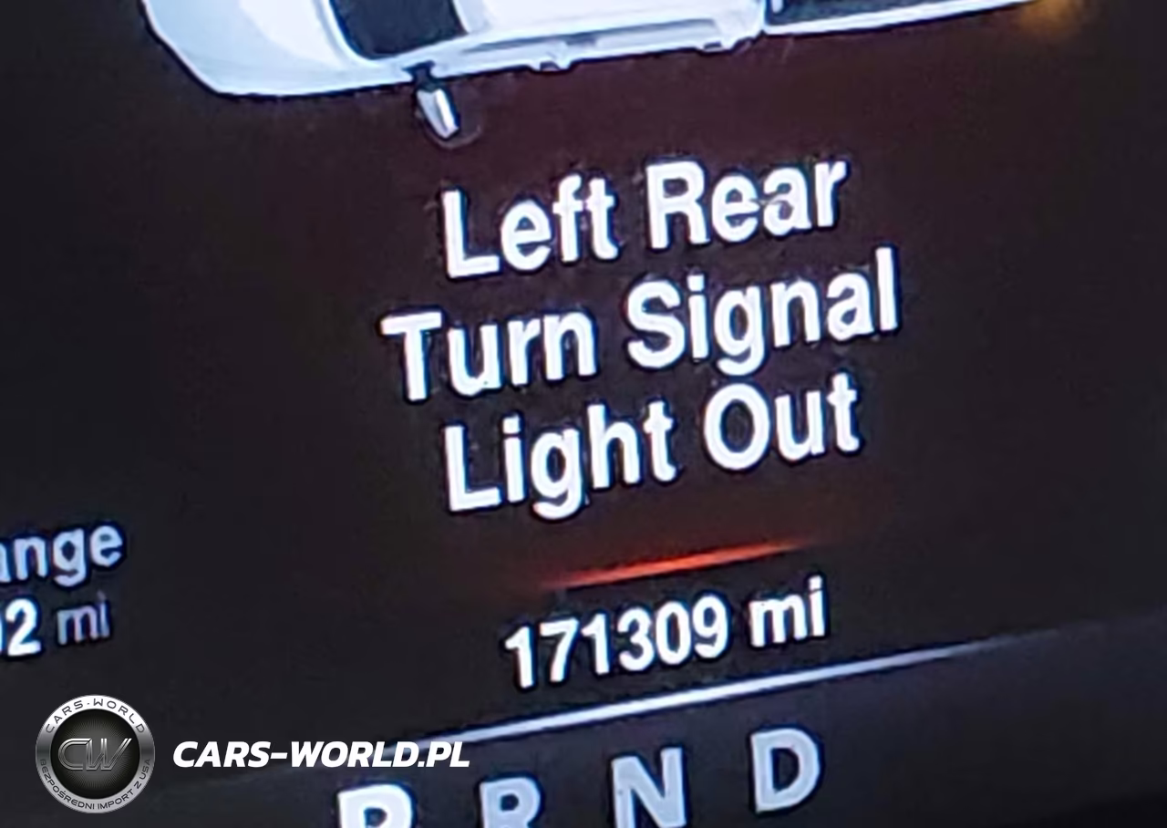 2013 Ram 1500 Laramie VIN:1C6RR7NTXDS585549 - 15