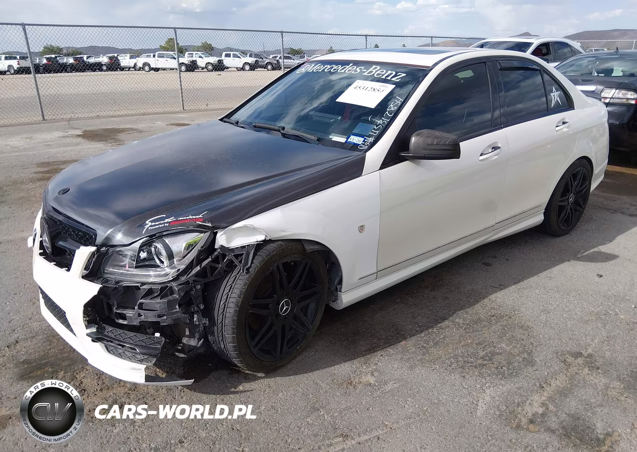 2013 Mercedes-Benz C 250 Sport VIN:WDDGF4HB6DA778979 - 2