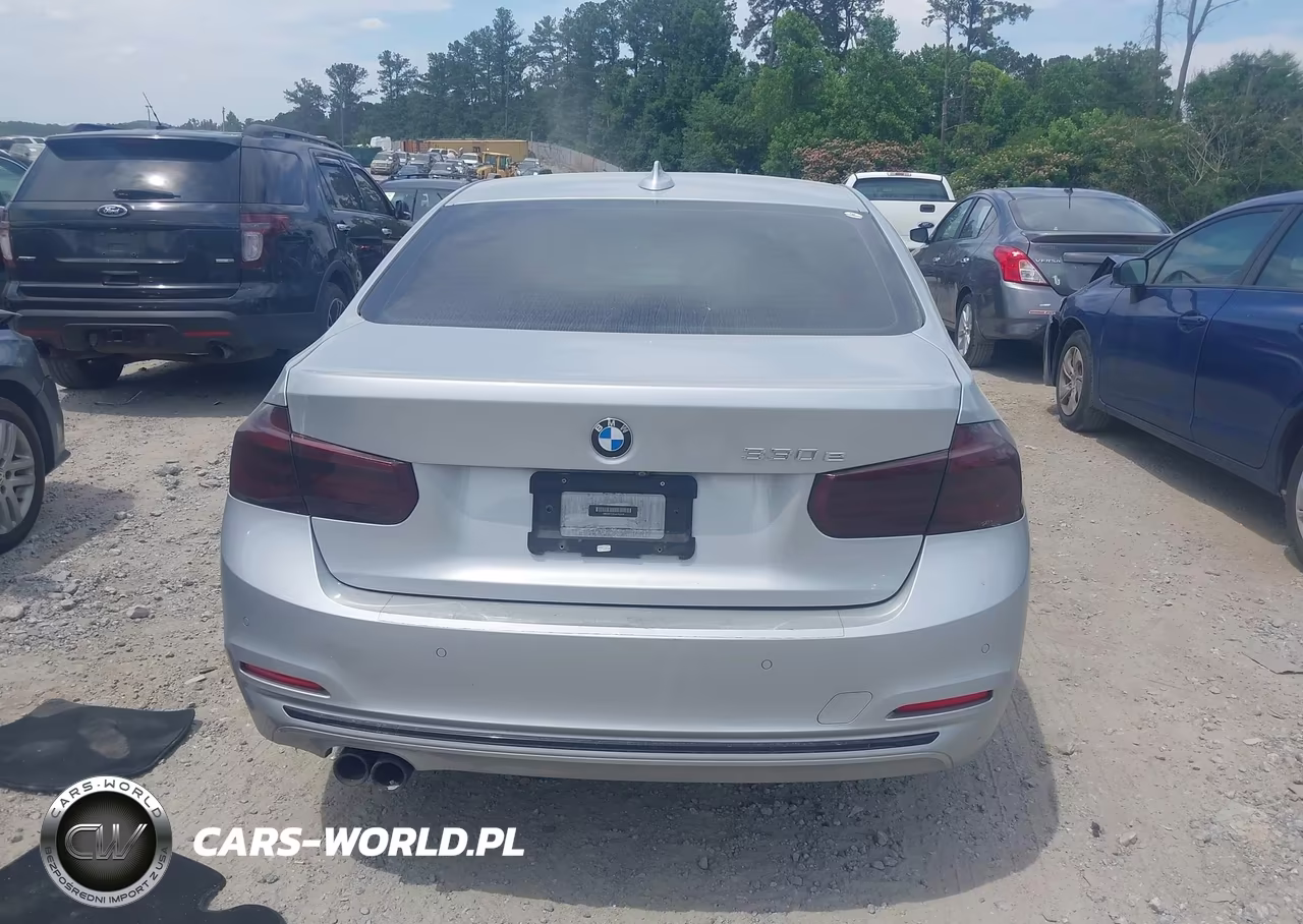 2018 BMW 330E VIN:WBA8E1C55JA762976 - 16