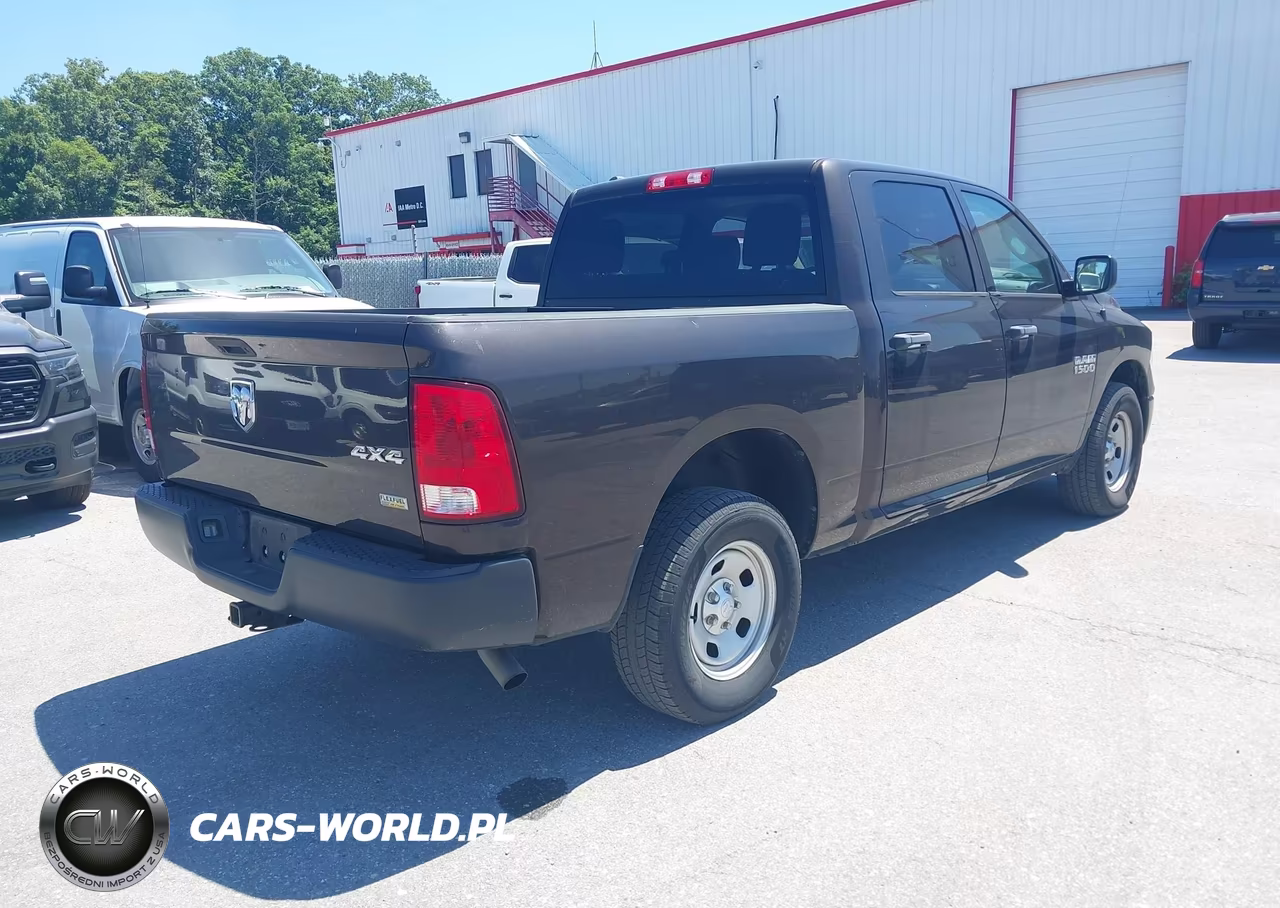 2017 Ram 1500 Tradesman 4X4 5'7 Box VIN:1C6RR7KG8HS770132 - 4