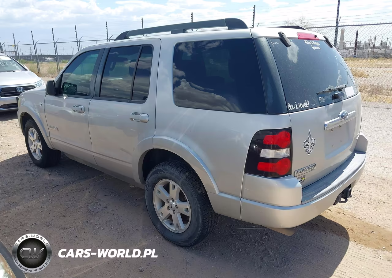 2008 Ford Explorer Xlt VIN:1FMEU73838UA20926 - 3