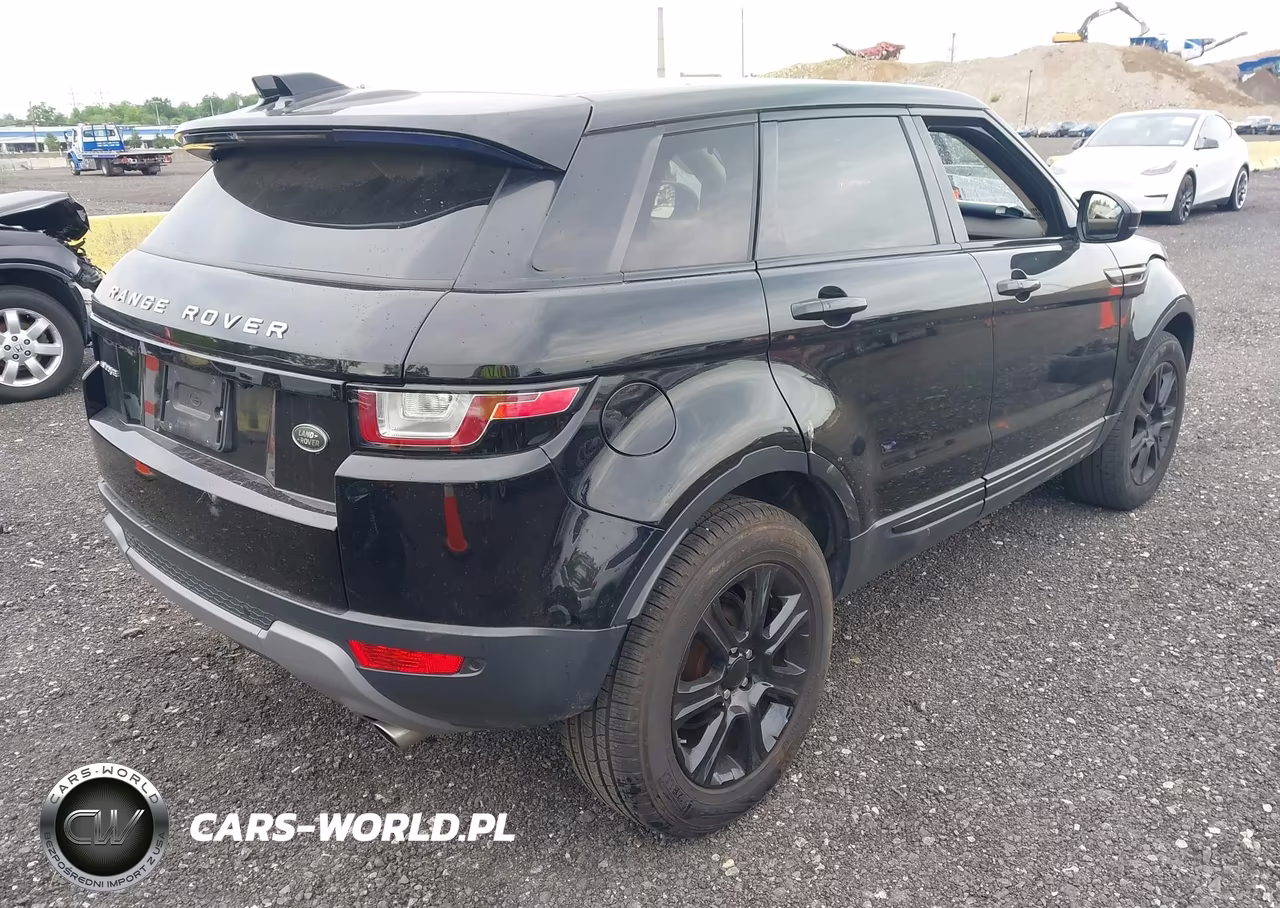 2018 Land Rover Range Rover Evoque Se-Se Premium VIN:SALVP2RXXJH323447 - 4