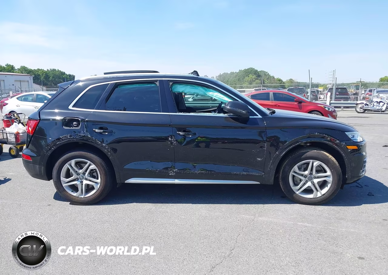 2019 Audi Q5 45 Premium VIN:WA1ANAFY7K2081377 - 12