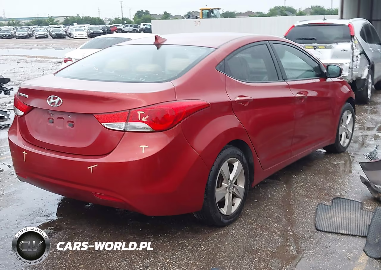 2012 Hyundai Elantra Gls VIN:KMHDH4AE4CU370162 - 4