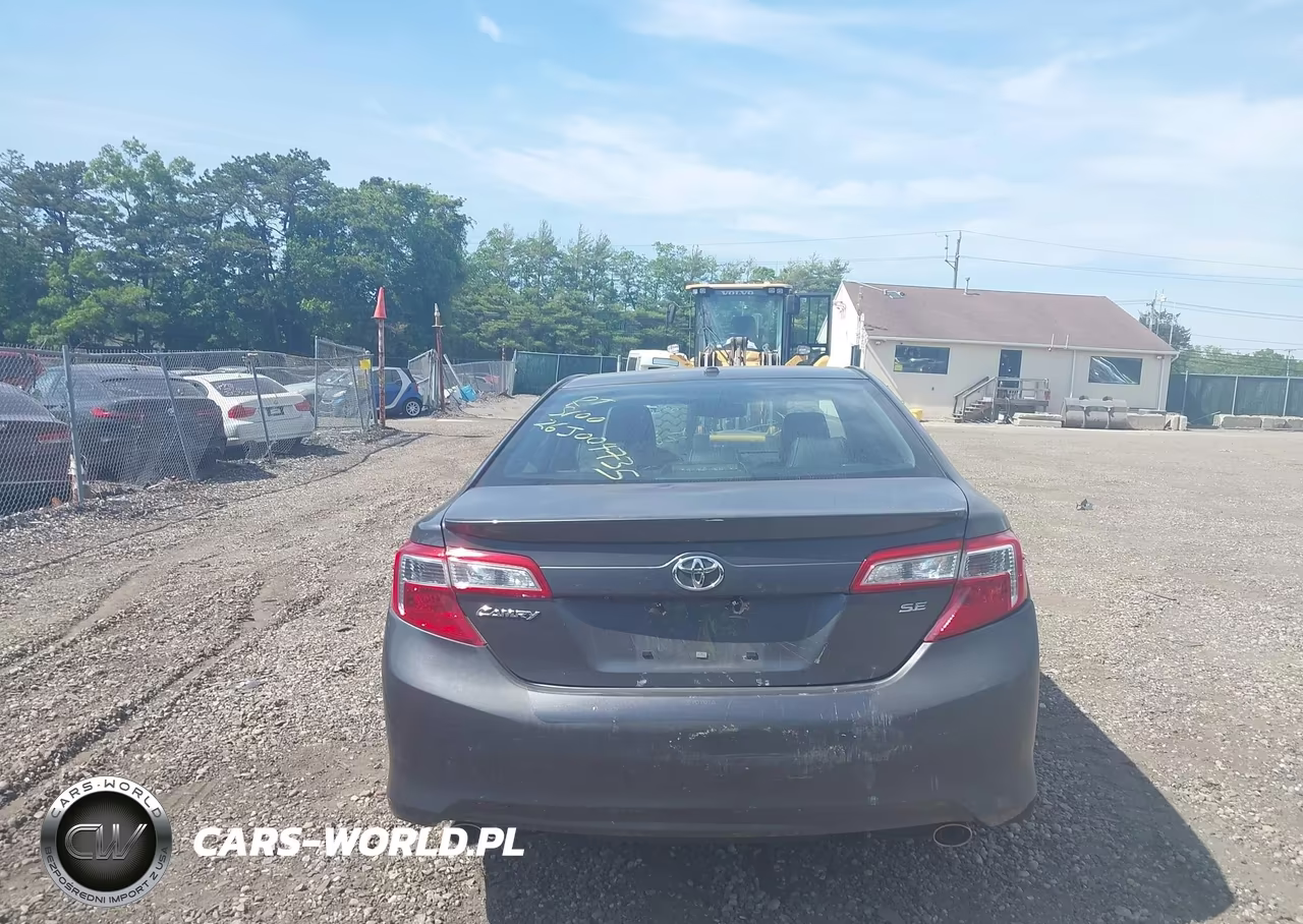 2012 Toyota Camry Se V6 VIN:4T1BK1FK9CU008818 - 16