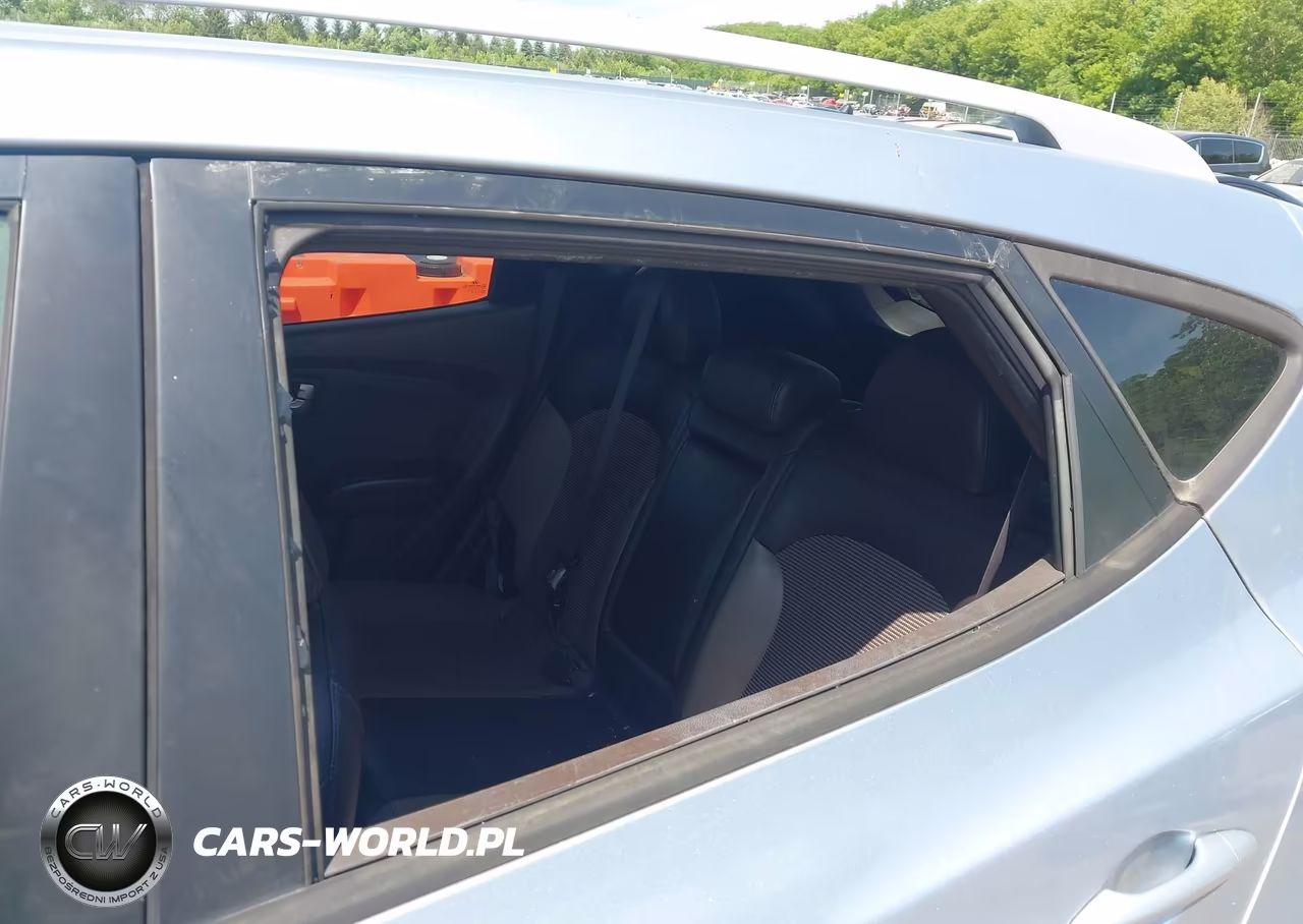 2012 Hyundai Tucson Gls VIN:KM8JU3AC3CU495239 - 6