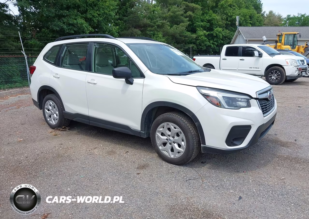 2021 Subaru Forester – zdjęcie 1 z 17