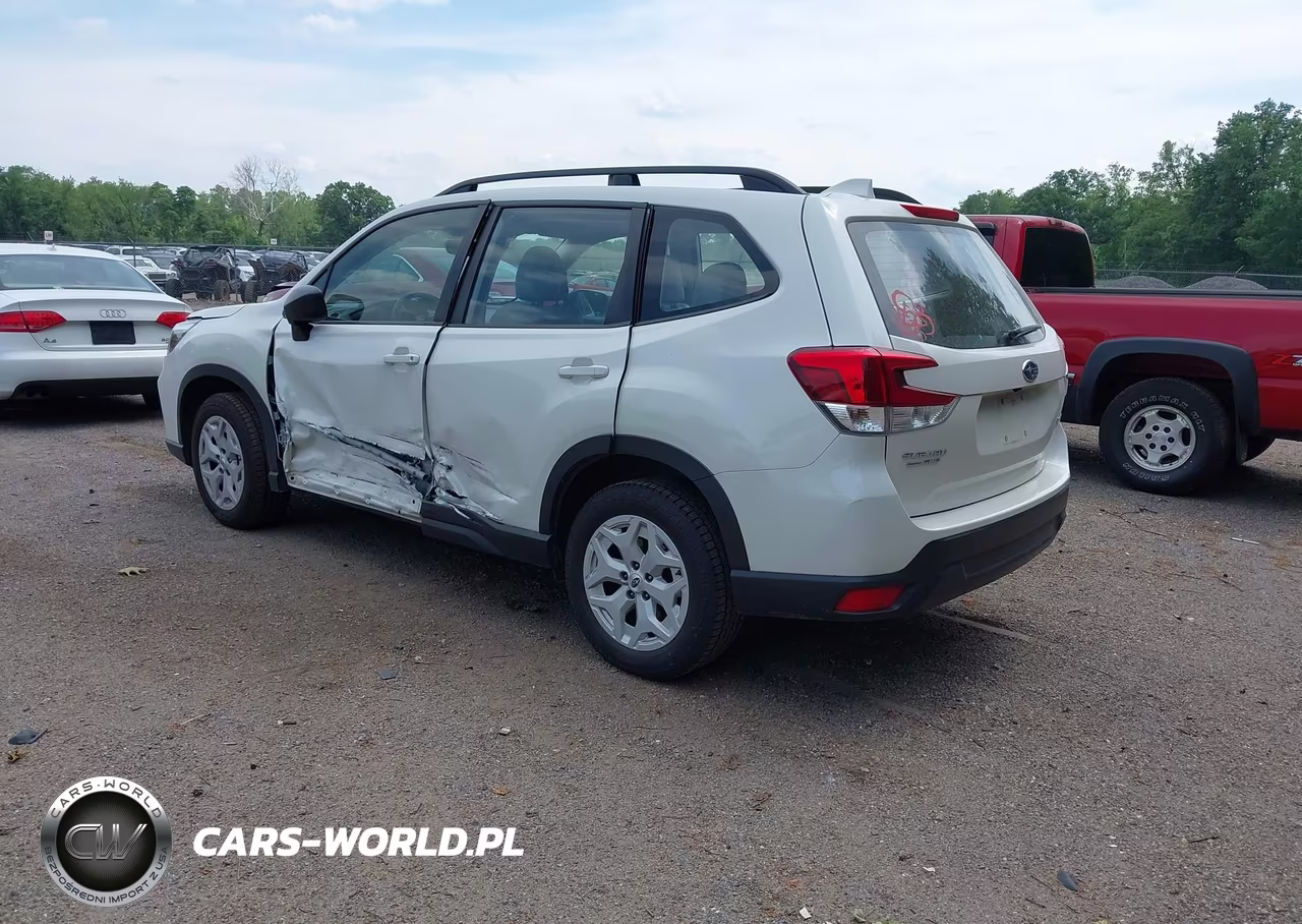2021 Subaru Forester VIN:JF2SKADC3MH571665 - 3