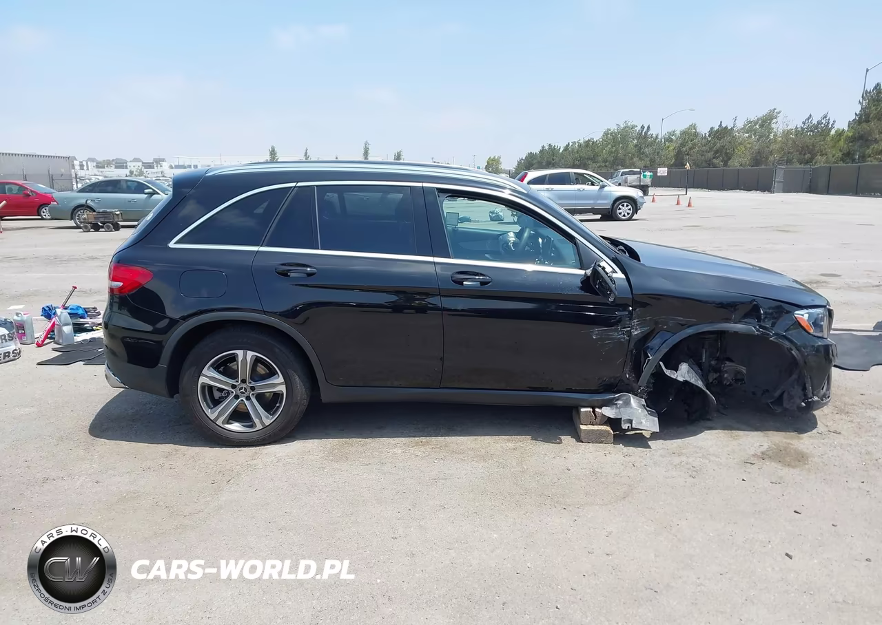 2019 Mercedes-Benz Glc 300 VIN:WDC0G4JB7KF607218 - 14