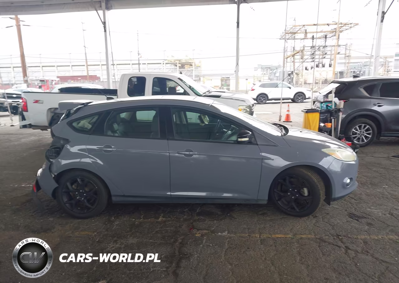 2013 Ford Focus Se VIN:1FADP3K22DL214382 - 14