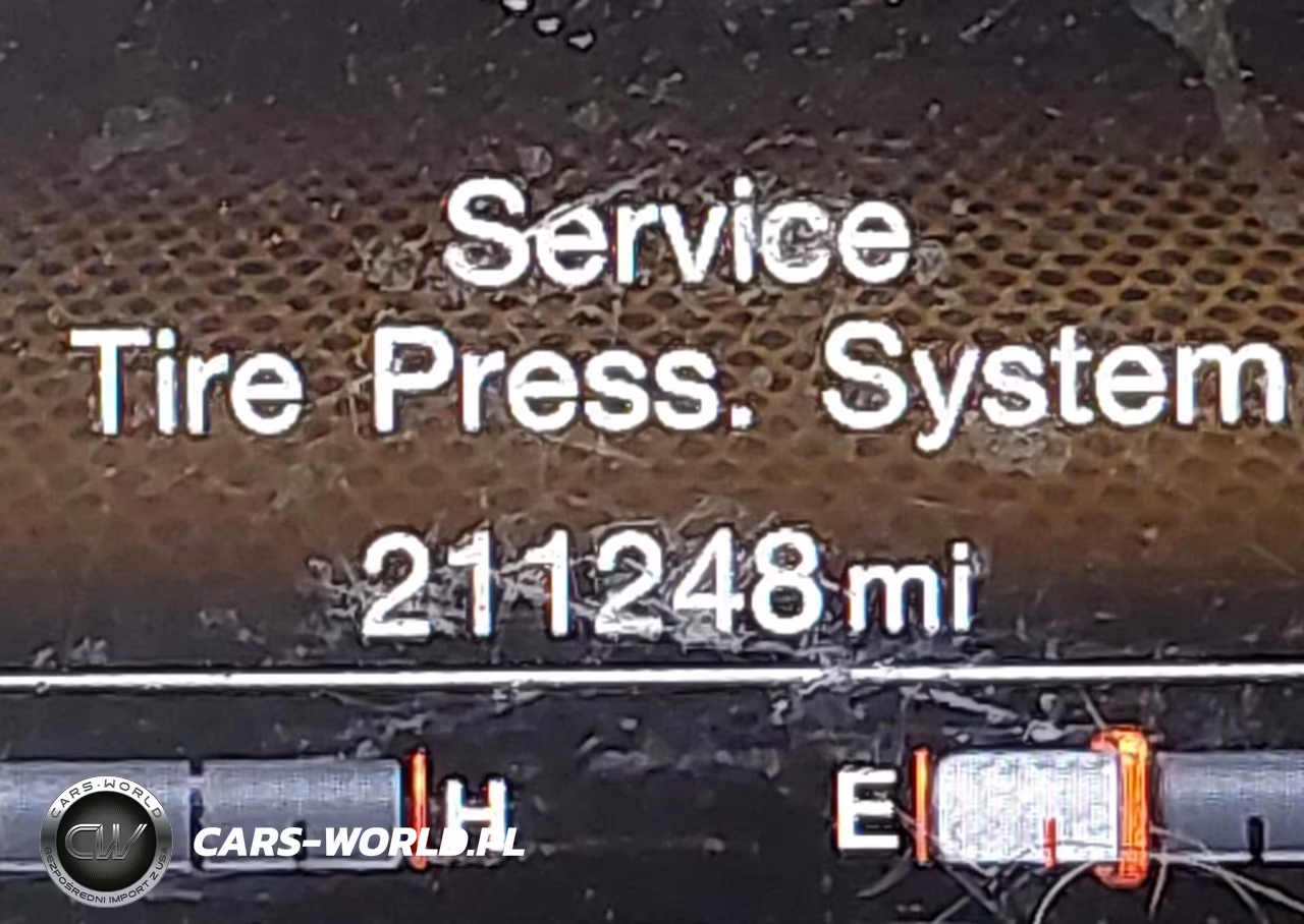 2015 Jeep Renegade Trailhawk VIN:ZACCJBCT0FPC17983 - 15