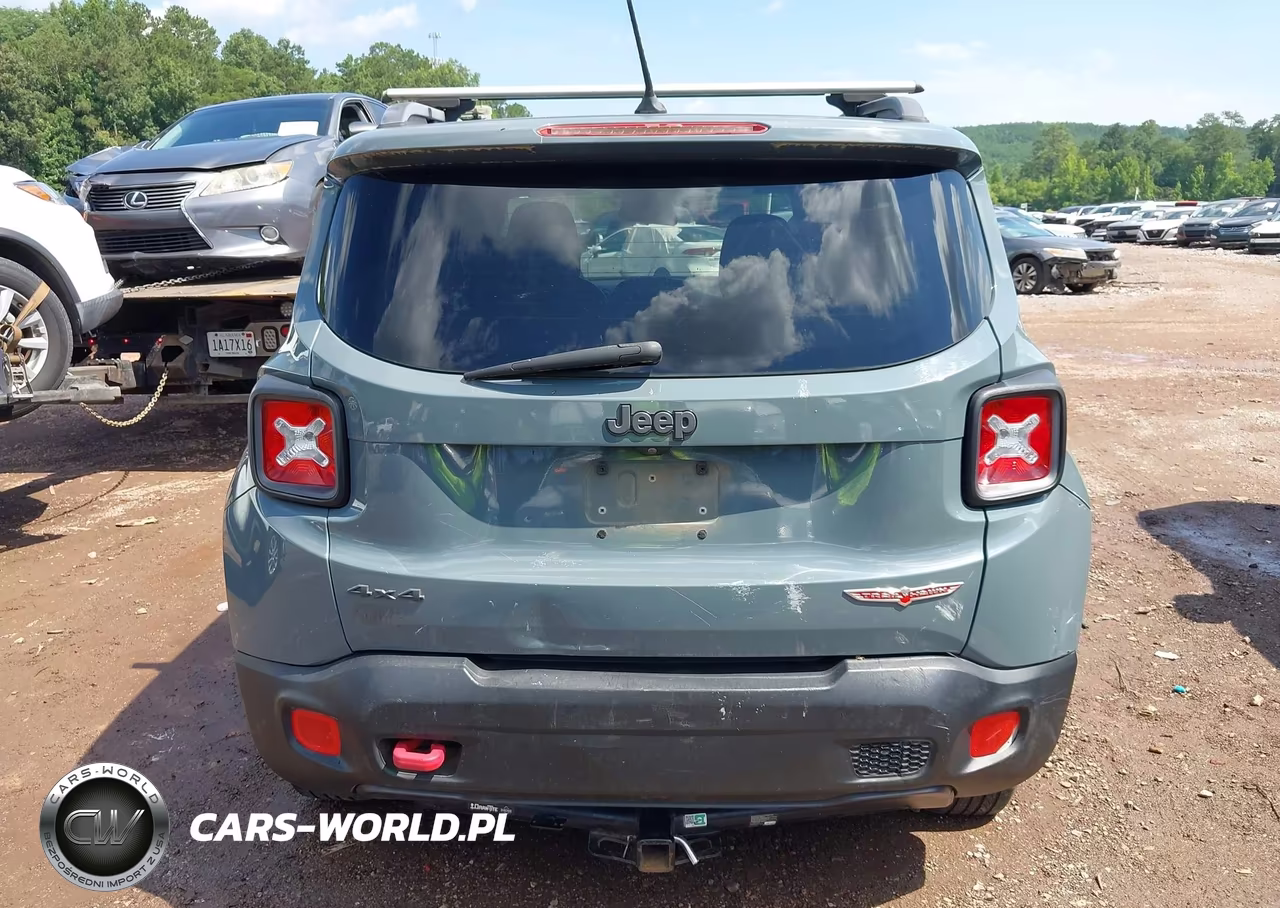 2015 Jeep Renegade Trailhawk VIN:ZACCJBCT0FPC17983 - 16