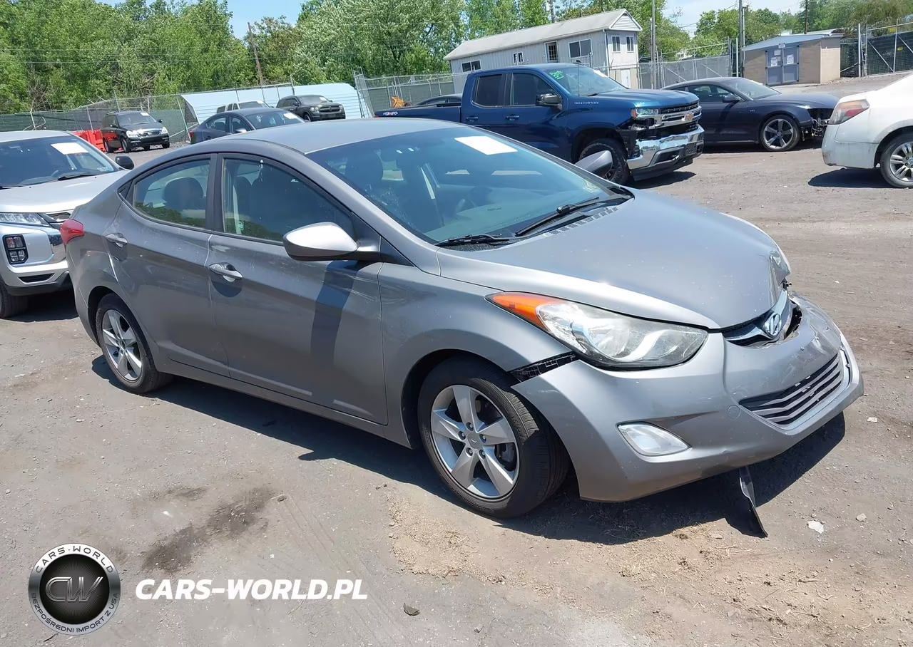 2013 Hyundai Elantra Gls