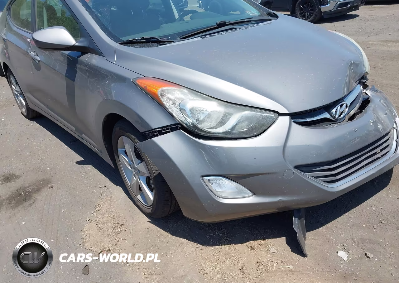 2013 Hyundai Elantra Gls VIN:5NPDH4AE5DH378495 - 12