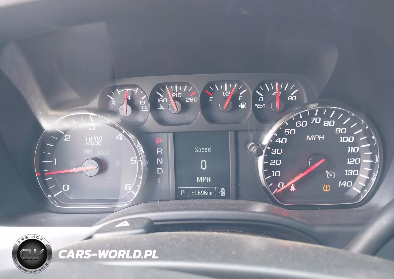2018 Chevrolet Silverado K1500 Custom VIN:3GCUKPEH9JG192955 - 16