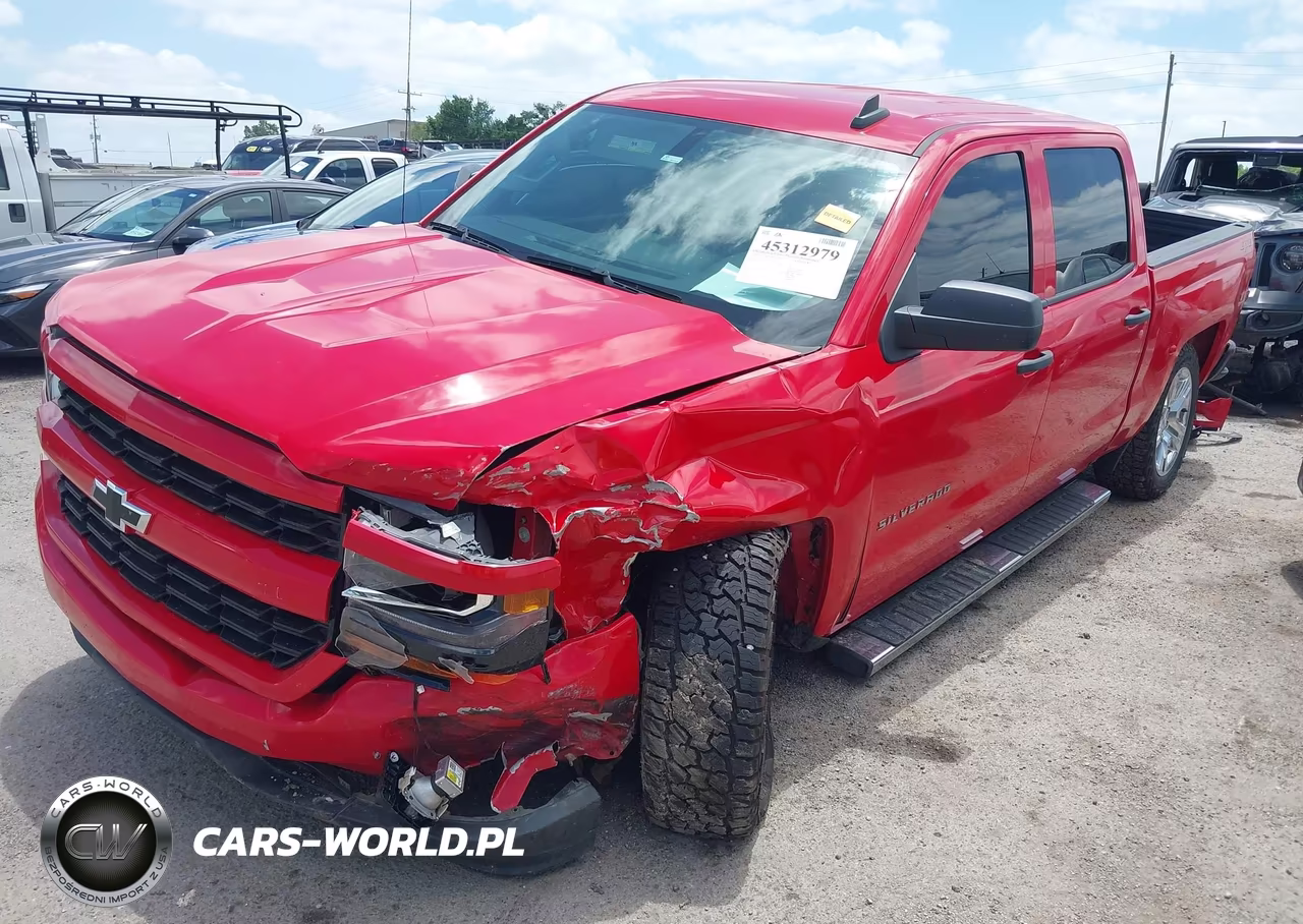 2018 Chevrolet Silverado K1500 Custom VIN:3GCUKPEH9JG192955 - 2