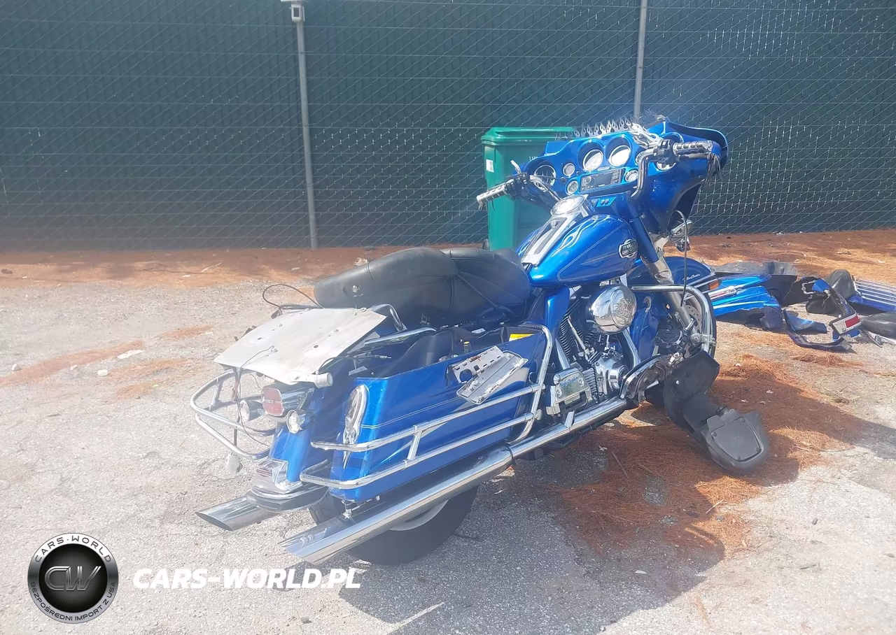 2008 Harley-Davidson Flhtcui VIN:1HD1FC4188Y659902 - 4