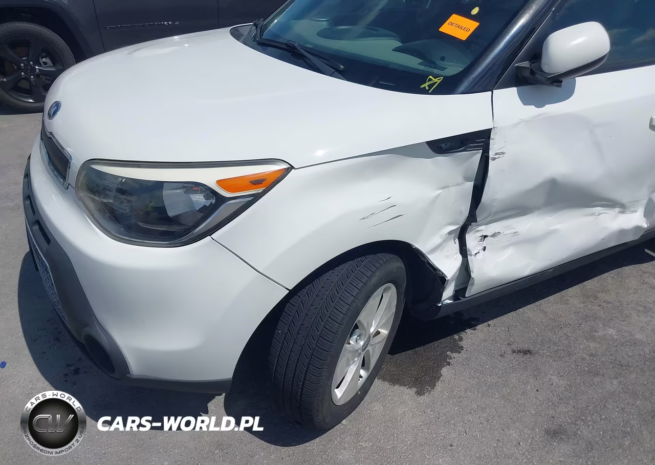 2014 Kia Soul VIN:KNDJN2A24E7111439 - 17
