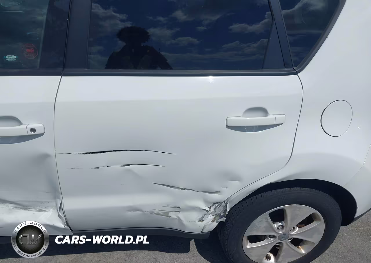 2014 Kia Soul VIN:KNDJN2A24E7111439 - 19