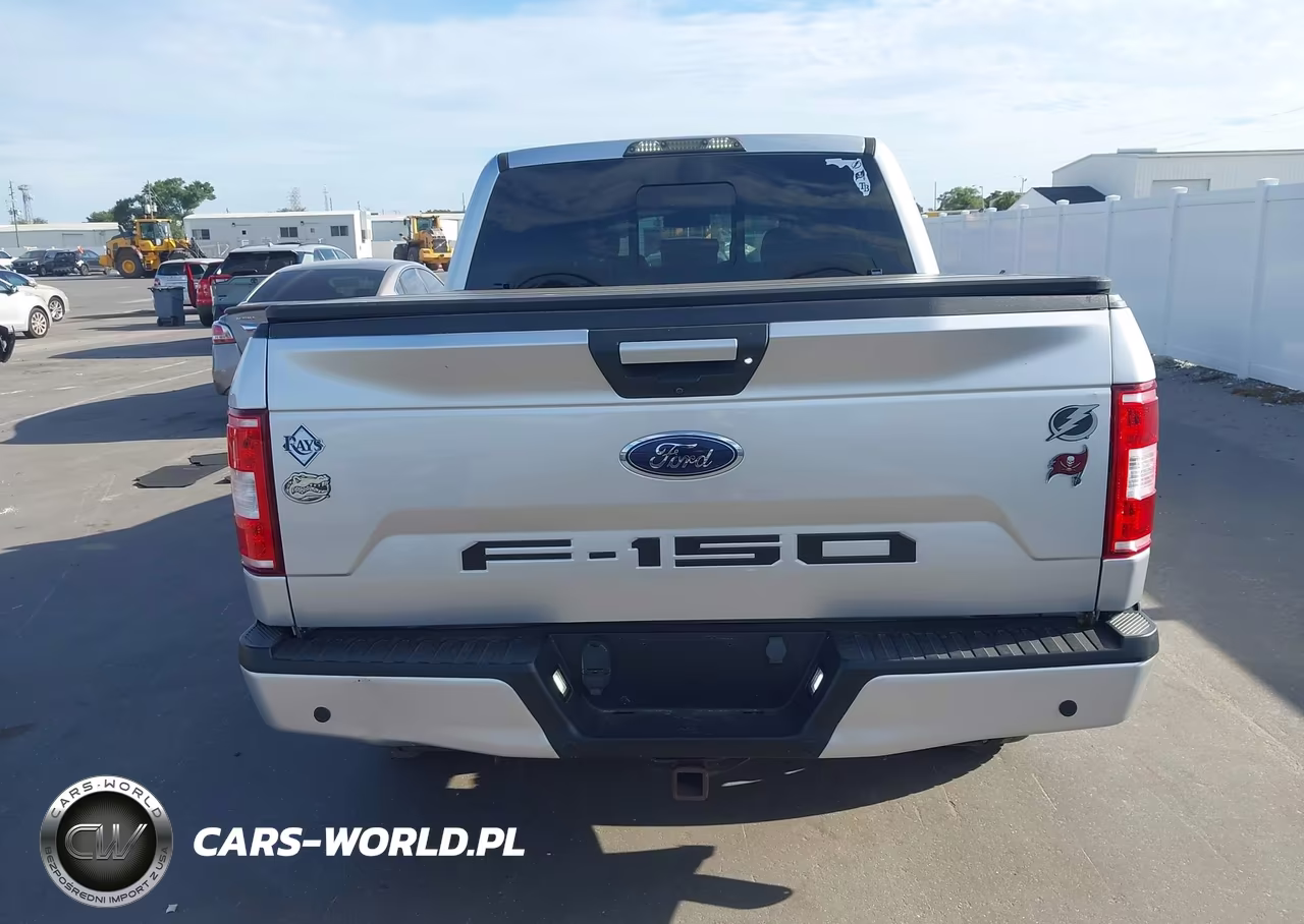2018 Ford F-150 Xlt VIN:1FTEW1E57JFD55518 - 16