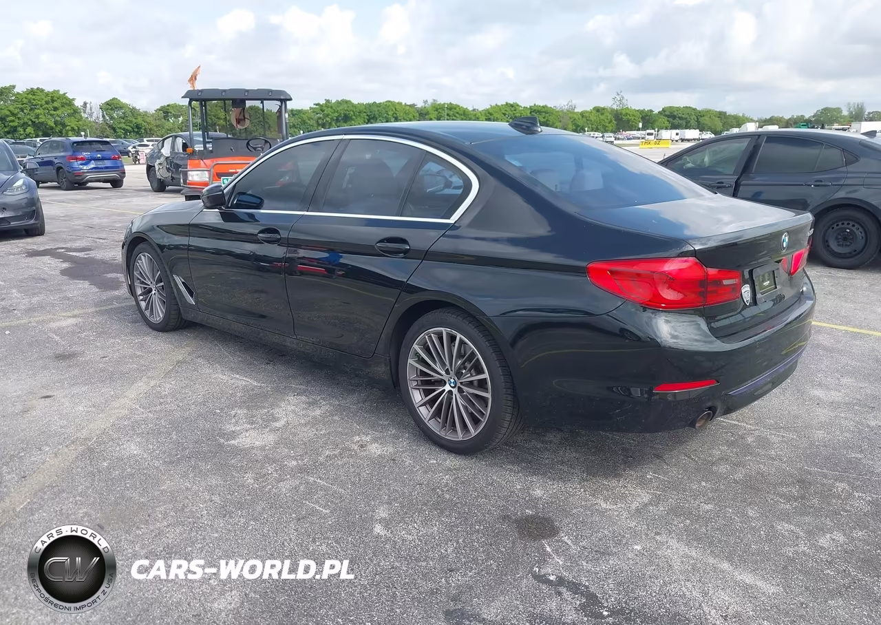 2019 BMW 530I VIN:WBAJA5C57KG900911 - 3