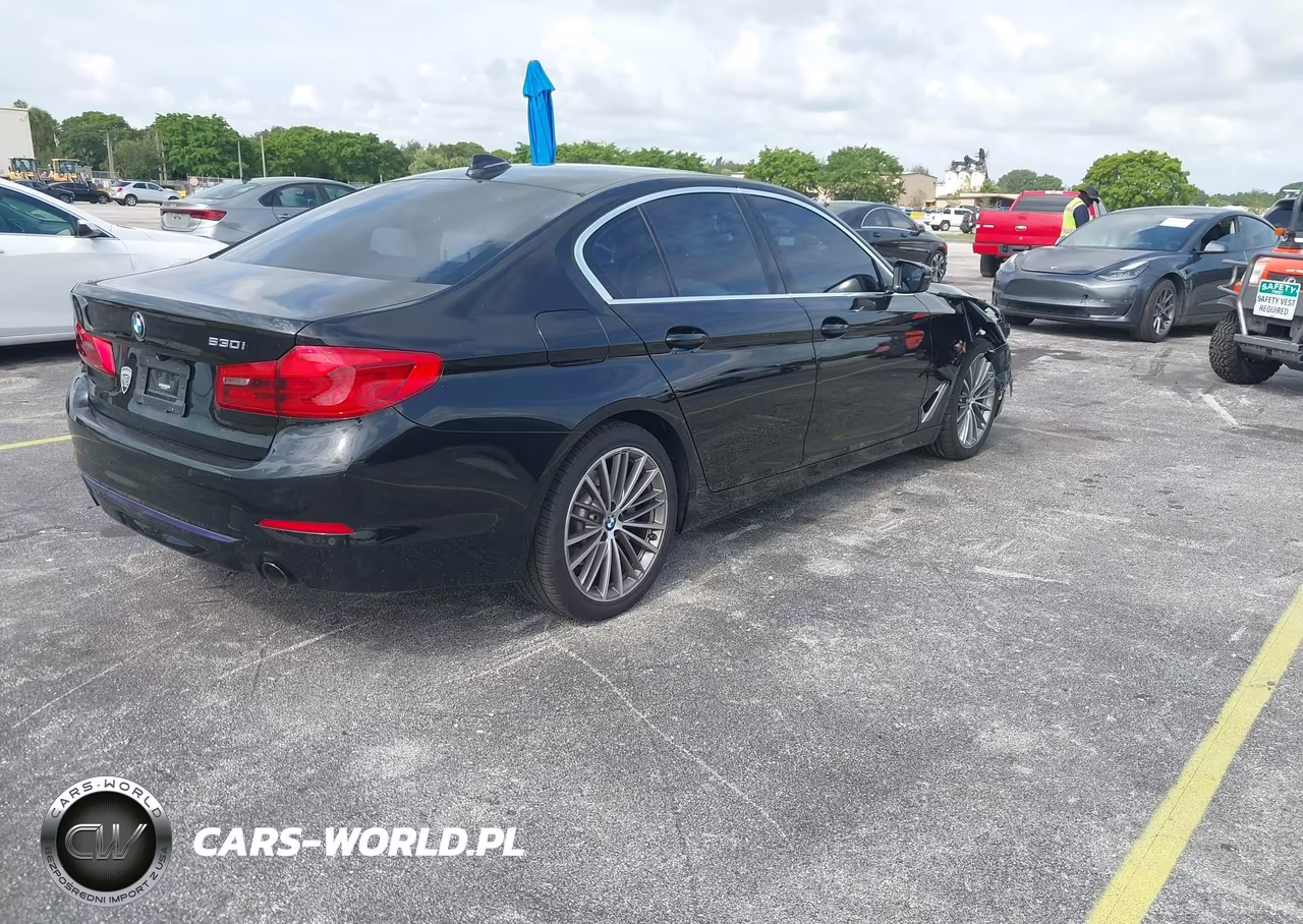 2019 BMW 530I VIN:WBAJA5C57KG900911 - 4